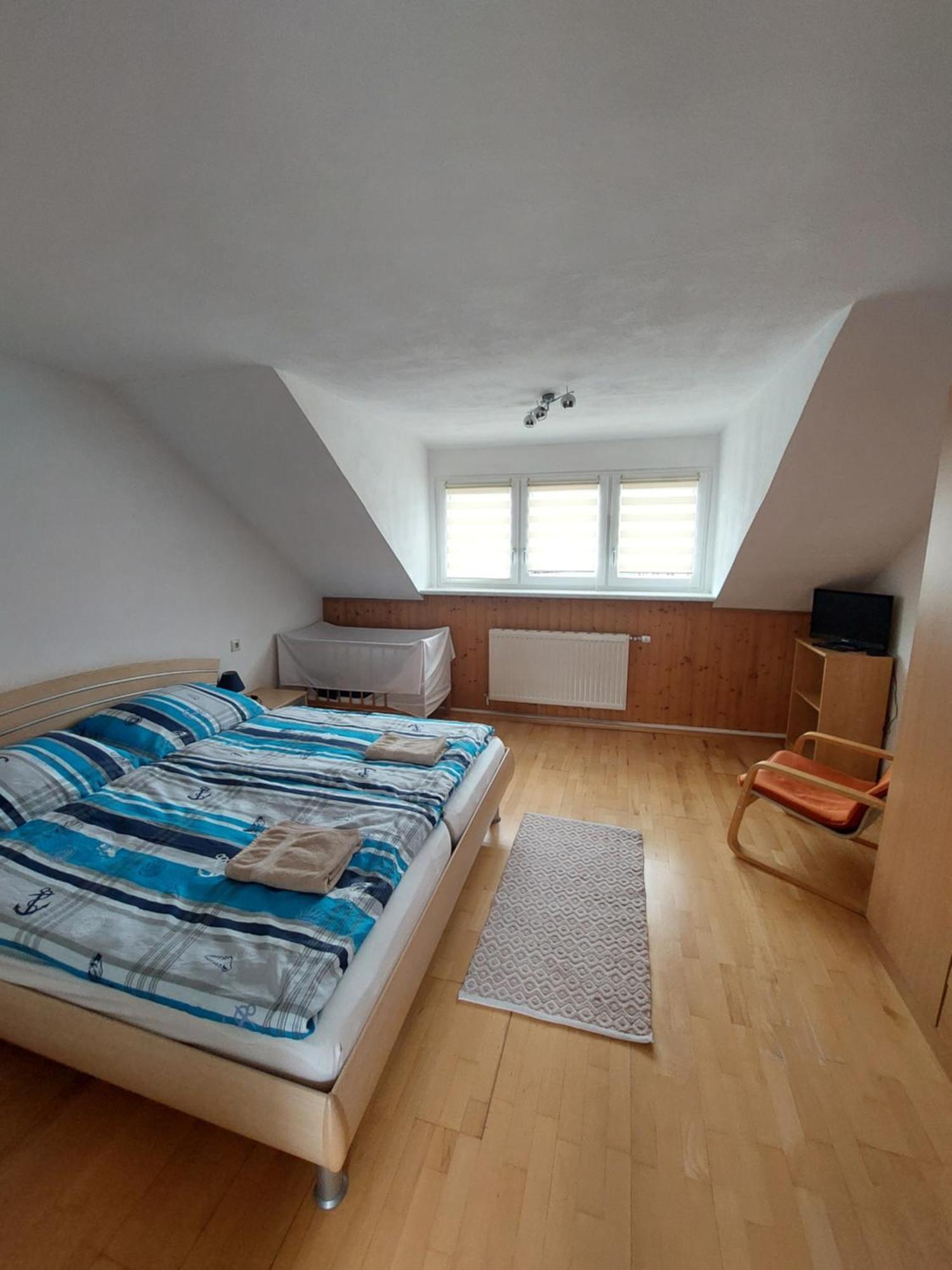 Haus Jezek Apartment วินดิชการ์สเทิน ภายนอก รูปภาพ