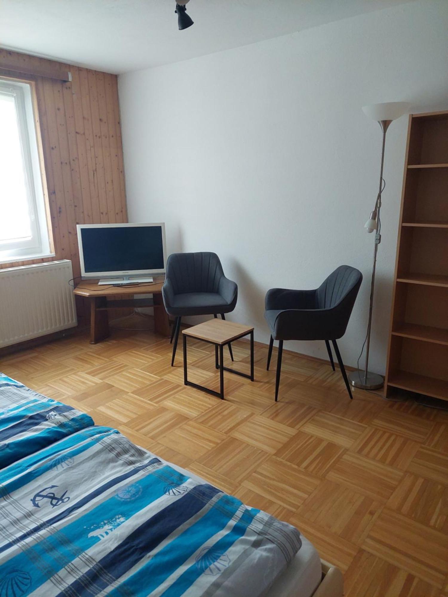 Haus Jezek Apartment วินดิชการ์สเทิน ภายนอก รูปภาพ